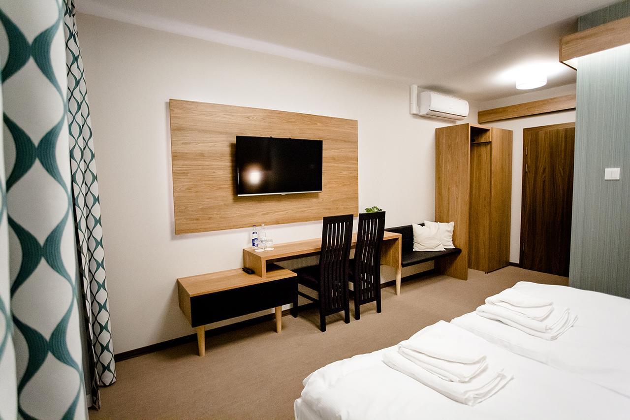 Bulwary Biznes Bed and Breakfast Mielec Buitenkant foto